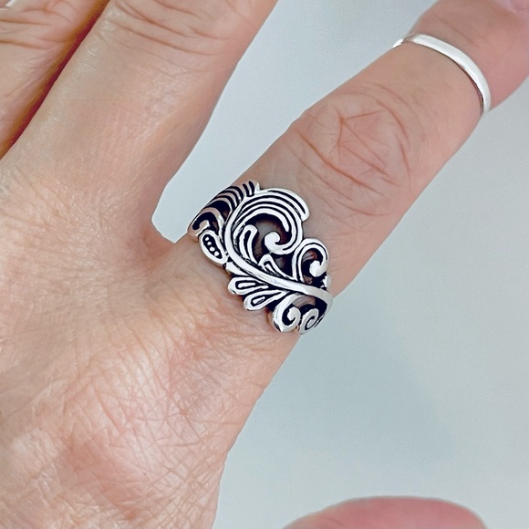 Sterling Silver Swirly Leaf Ring, Statement Ring, Tree Rings, Swirl Tree Leaves - Picture 14 of 14